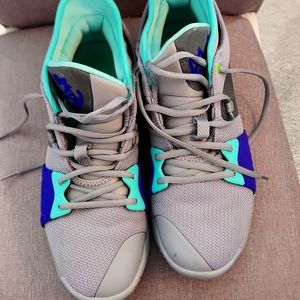 Men's Nike Zoom Sneakers